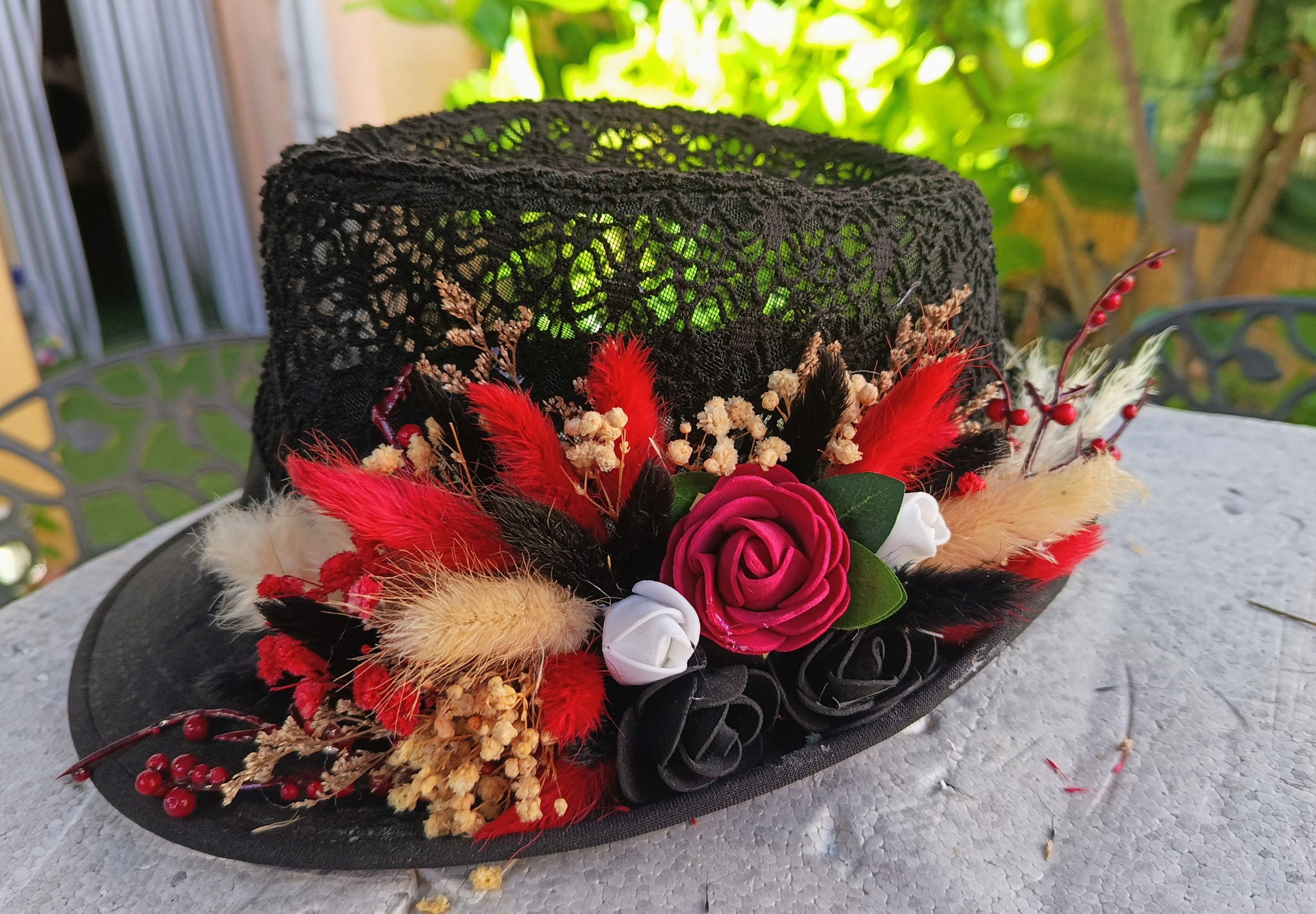 Chapeau fleuri bohème — Composition en fleurs séchées